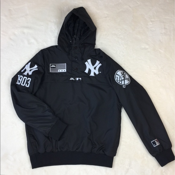 NEWYankees Black Hooded Quilt Overhead Windbreaker - Picture 8 of 8